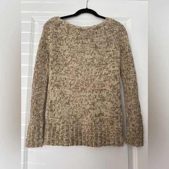 Women’s Scoop Neck Creme Sweater - Picture 2 of 4